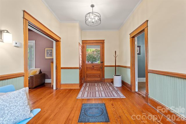 602 N Main Street, Davidson, NC 28036