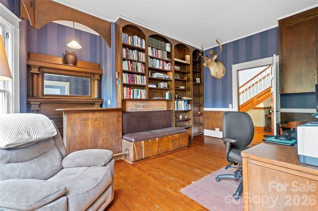 602 N Main Street, Davidson, NC 28036