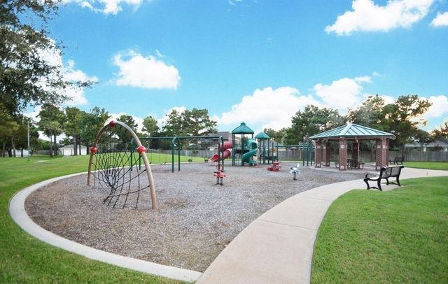 8106 Hollowhaven Court, Houston, TX 77095