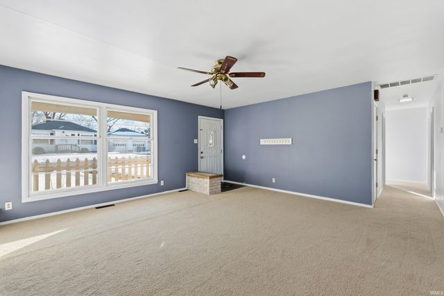 326 W 17 Th Street, Auburn, IN 46706