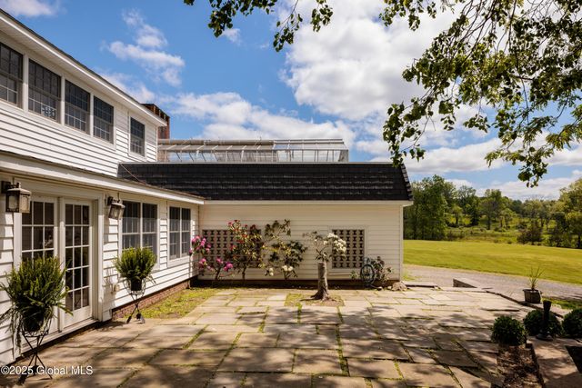 148 Rowe Road, Milan, NY 12571