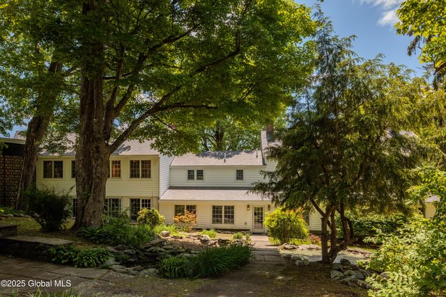148 Rowe Road, Milan, NY 12571