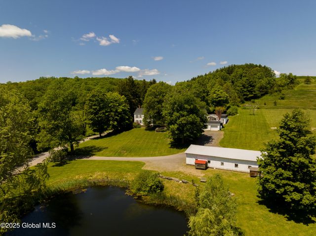 148 Rowe Road, Milan, NY 12571