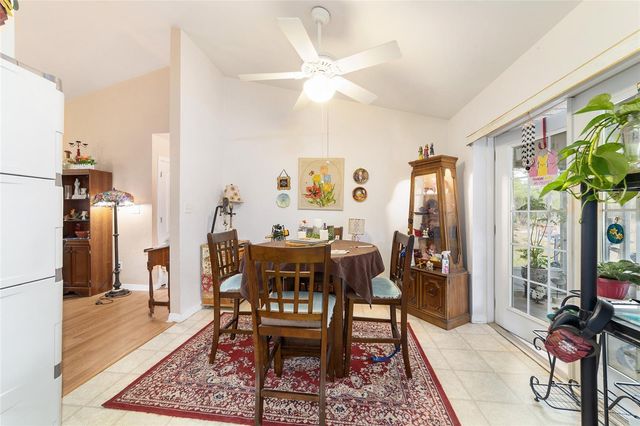 102 WHIRLWIND WAY, Hawthorne, FL 32640