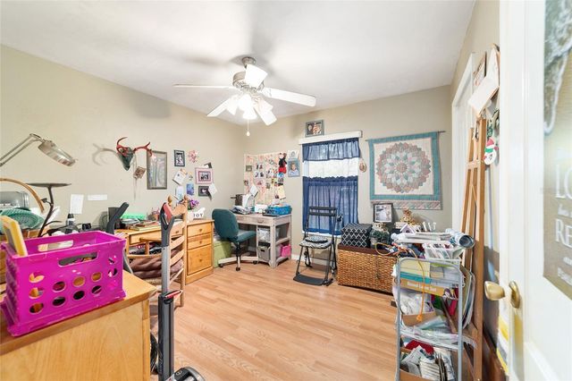 102 WHIRLWIND WAY, Hawthorne, FL 32640