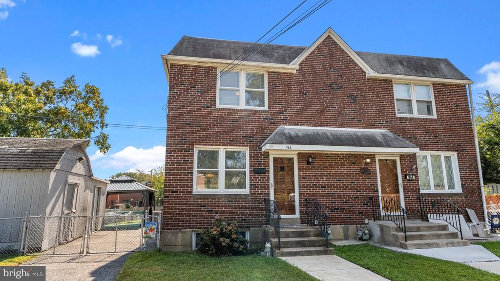 765 ACADEMY TER, Sharon Hill, PA 19079