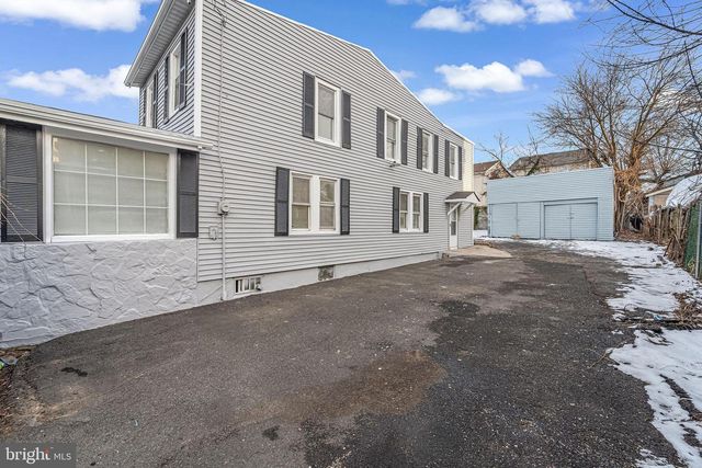 2744 GARFIELD AVE, Camden, NJ 08105