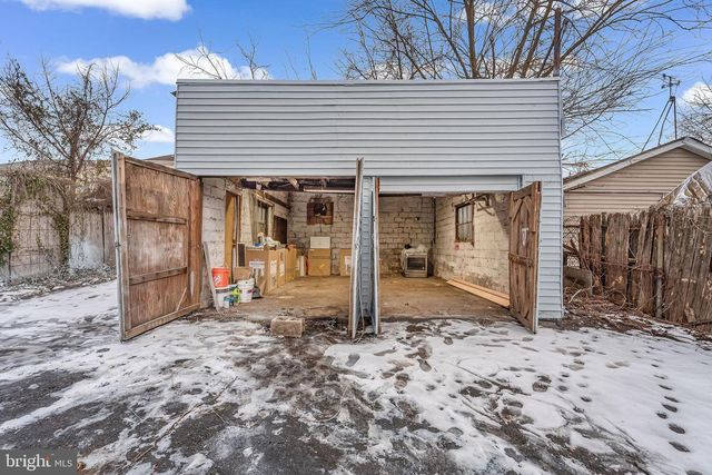 2744 GARFIELD AVE, Camden, NJ 08105