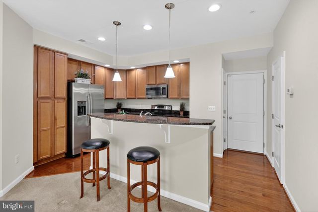 6932 KONA DR, Gainesville, VA 20155