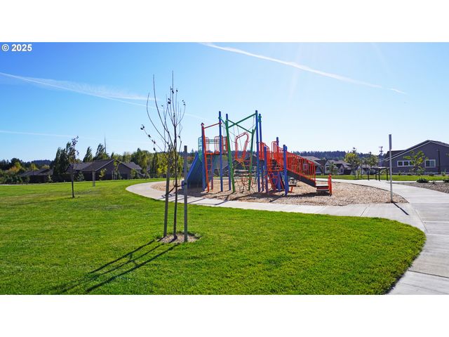 16998 Sw Lorikeet Ln, Beaverton, OR 97007