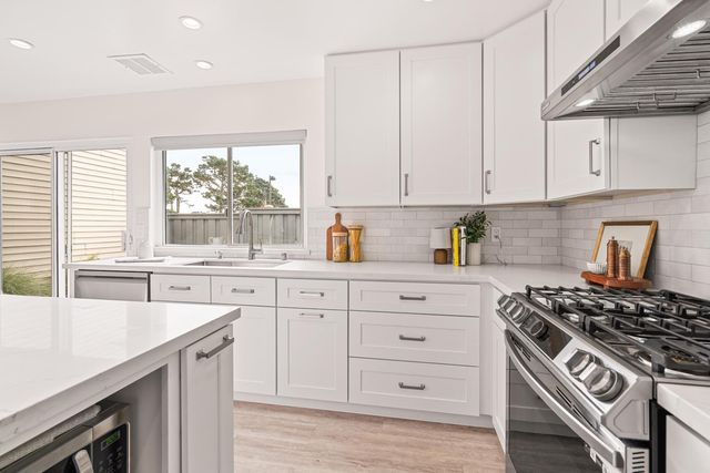 2555 Olmstead Court, South San Francisco, CA 94080