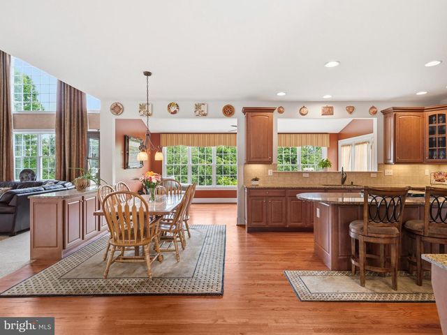 23 L'ENFANT CT, Glen Mills, PA 19342