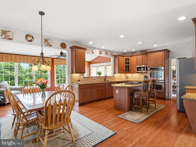 23 L'ENFANT CT, Glen Mills, PA 19342