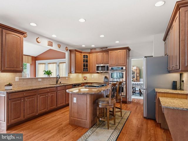 23 L'ENFANT CT, Glen Mills, PA 19342