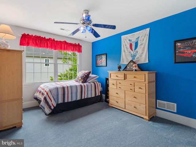 23 L'ENFANT CT, Glen Mills, PA 19342