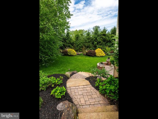23 L'ENFANT CT, Glen Mills, PA 19342