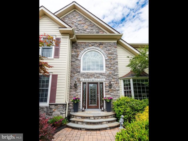 23 L'ENFANT CT, Glen Mills, PA 19342