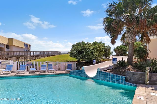 1904 E Fort Macon Road 355, Atlantic Beach, NC 28512