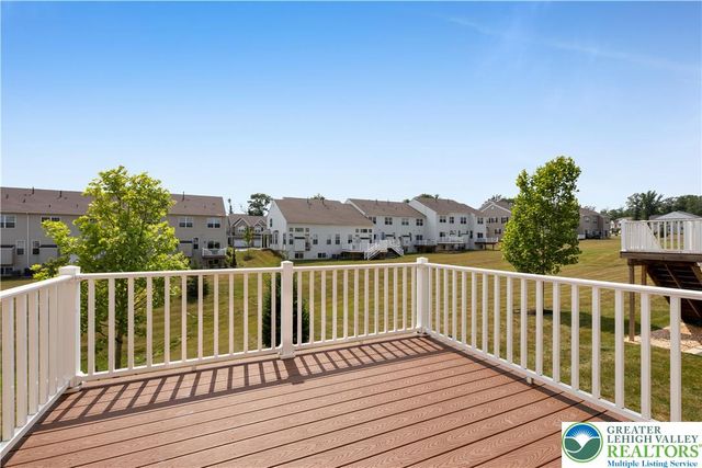 4643 Woodbrush Way, Upper Macungie Twp, PA 18104