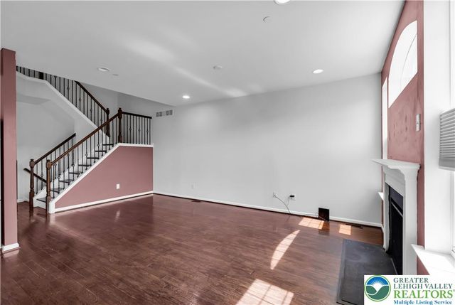 4643 Woodbrush Way, Upper Macungie Twp, PA 18104
