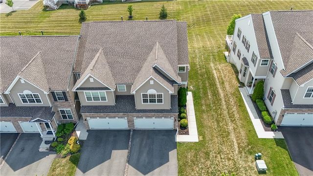 4643 Woodbrush Way, Upper Macungie Twp, PA 18104