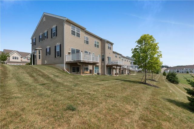 4643 Woodbrush Way, Upper Macungie Twp, PA 18104