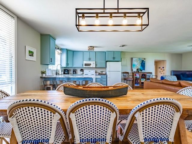 1957 Deer Trail Road, Possum Kingdom Lake, TX 76449