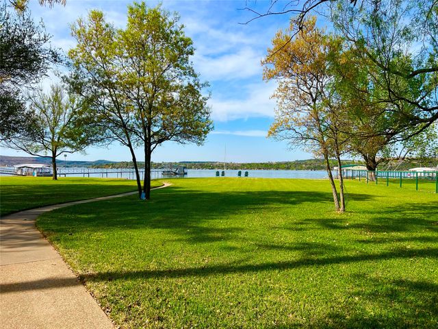 1957 Deer Trail Road, Possum Kingdom Lake, TX 76449