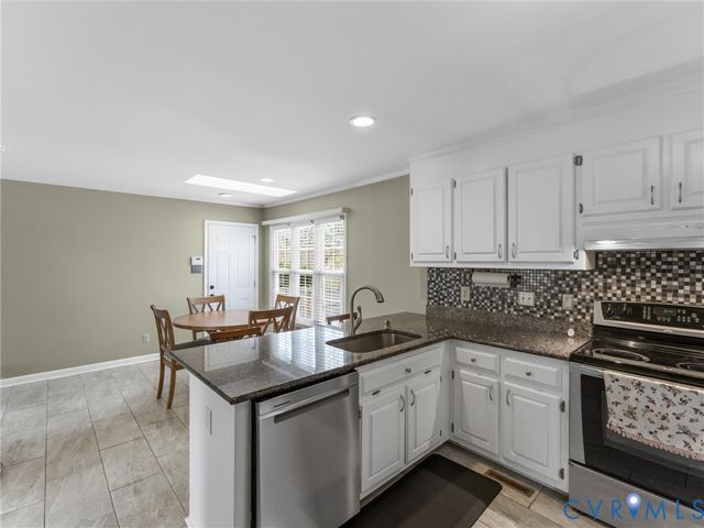 13702 Nashua Ter, Midlothian, VA 23112