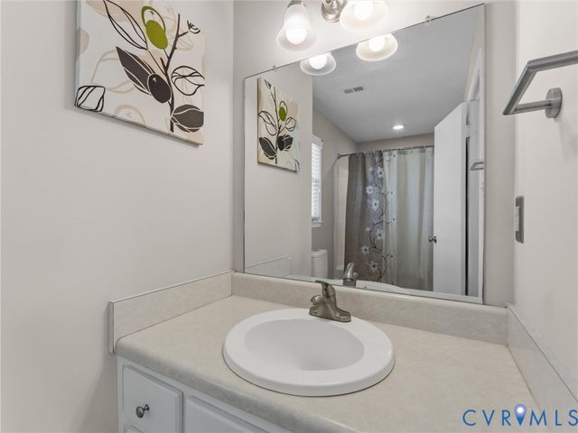 13702 Nashua Ter, Midlothian, VA 23112