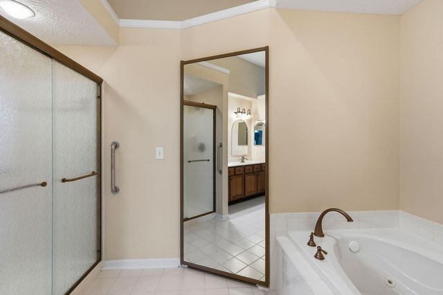 7277 Ridge Edge Court, E, Florence, KY 41042