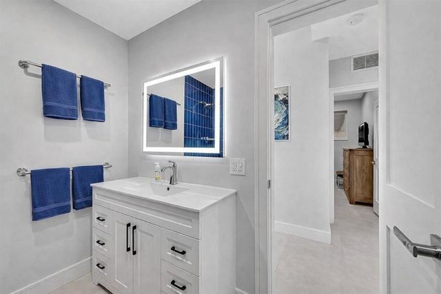 441 SE 14th Avenue, Pompano Beach, FL 33060