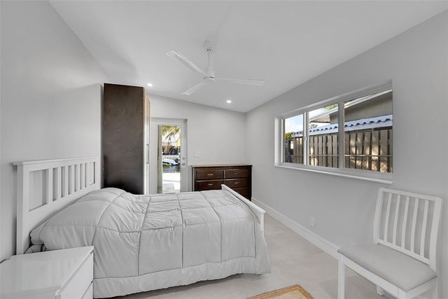 441 SE 14th Avenue, Pompano Beach, FL 33060