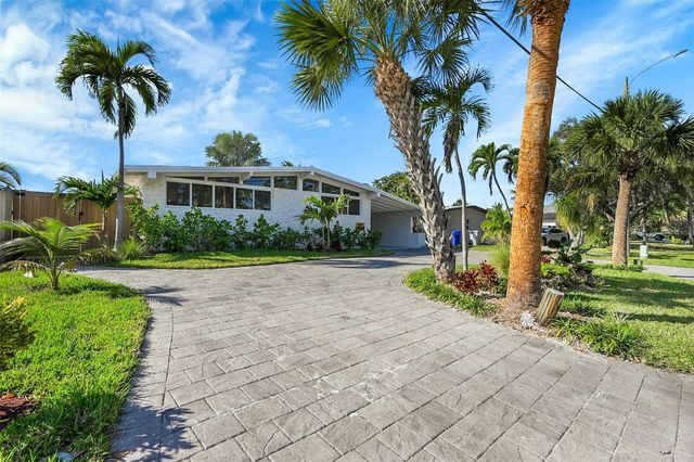 441 SE 14th Avenue, Pompano Beach, FL 33060