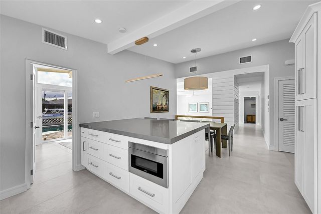 441 SE 14th Avenue, Pompano Beach, FL 33060