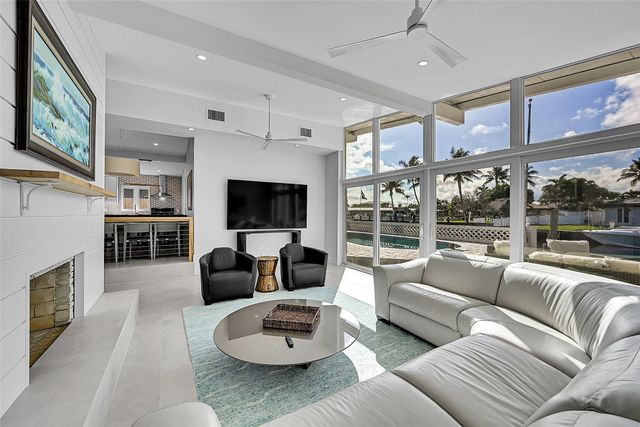 441 SE 14th Avenue, Pompano Beach, FL 33060