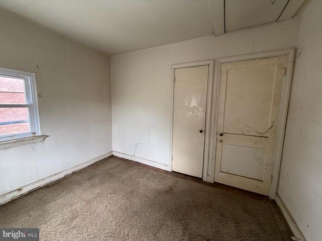 4802 HAMILTON ST, Hyattsville, MD 20781