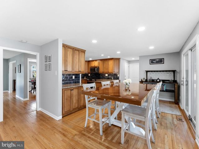722 CHATHAM RD, Somerdale, NJ 08083