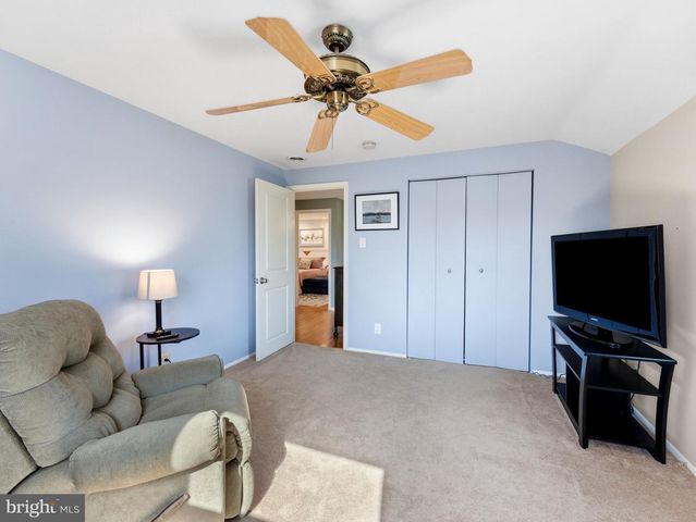 722 CHATHAM RD, Somerdale, NJ 08083
