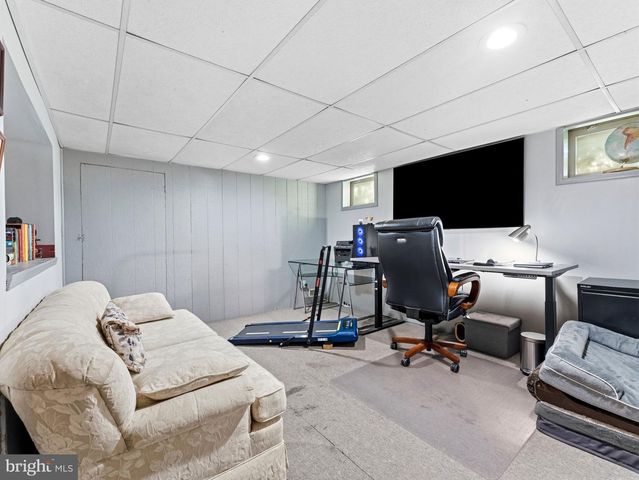 722 CHATHAM RD, Somerdale, NJ 08083