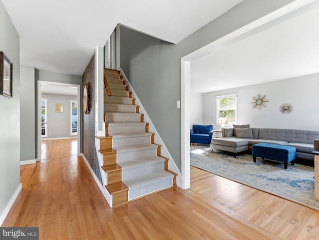 722 CHATHAM RD, Somerdale, NJ 08083