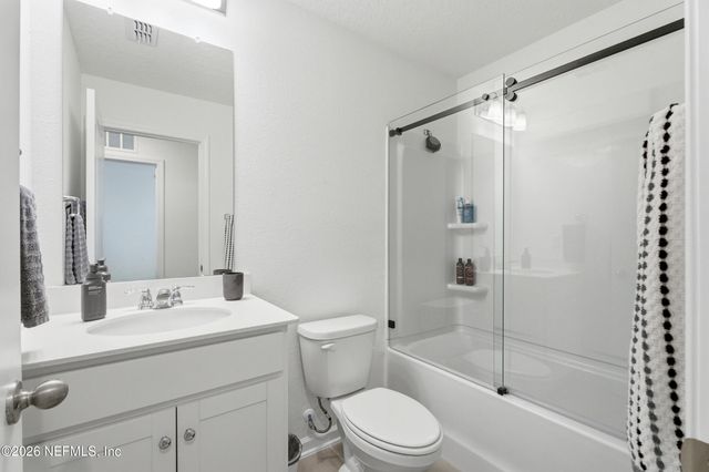 1615 CLUNY Road, Jacksonville, FL 32218