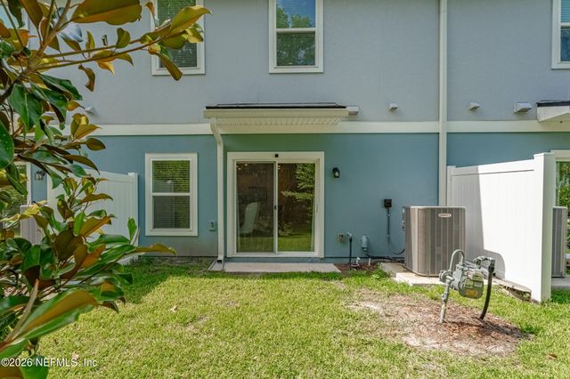 1615 CLUNY Road, Jacksonville, FL 32218