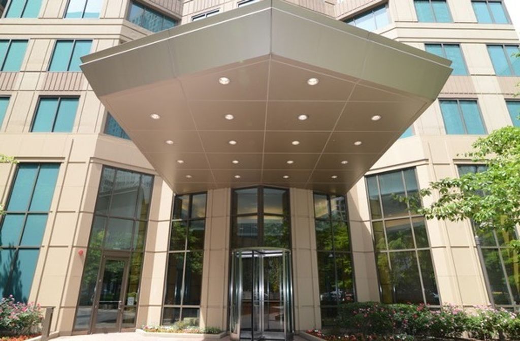 400 N La Salle Drive 2107, Chicago, IL 60654