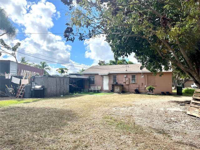 33 NW 7th Ave, Homestead, FL 33030