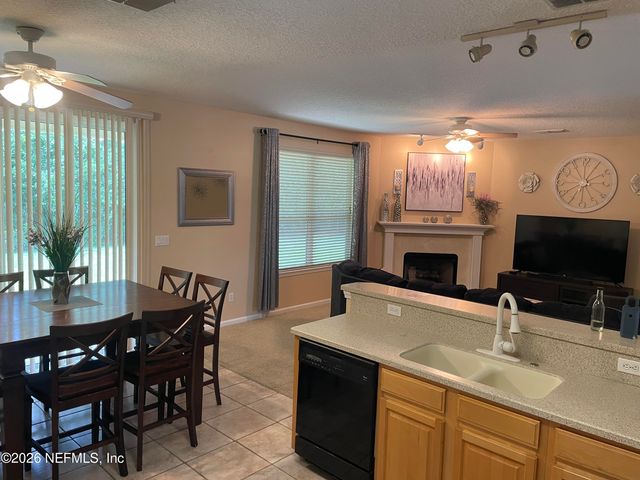 2543 WILLOW CREEK Drive, Fleming Island, FL 32003