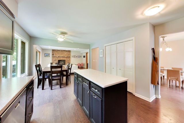 802 Wilmot Road, Deerfield, IL 60015