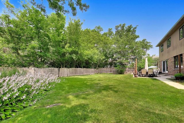 802 Wilmot Road, Deerfield, IL 60015