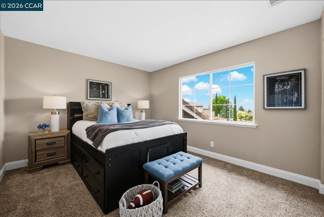9013 Elk Dr, Clayton, CA 94517