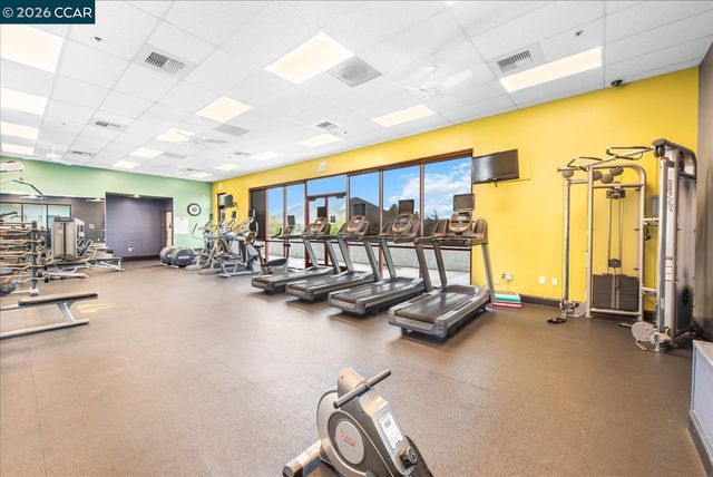 9013 Elk Dr, Clayton, CA 94517